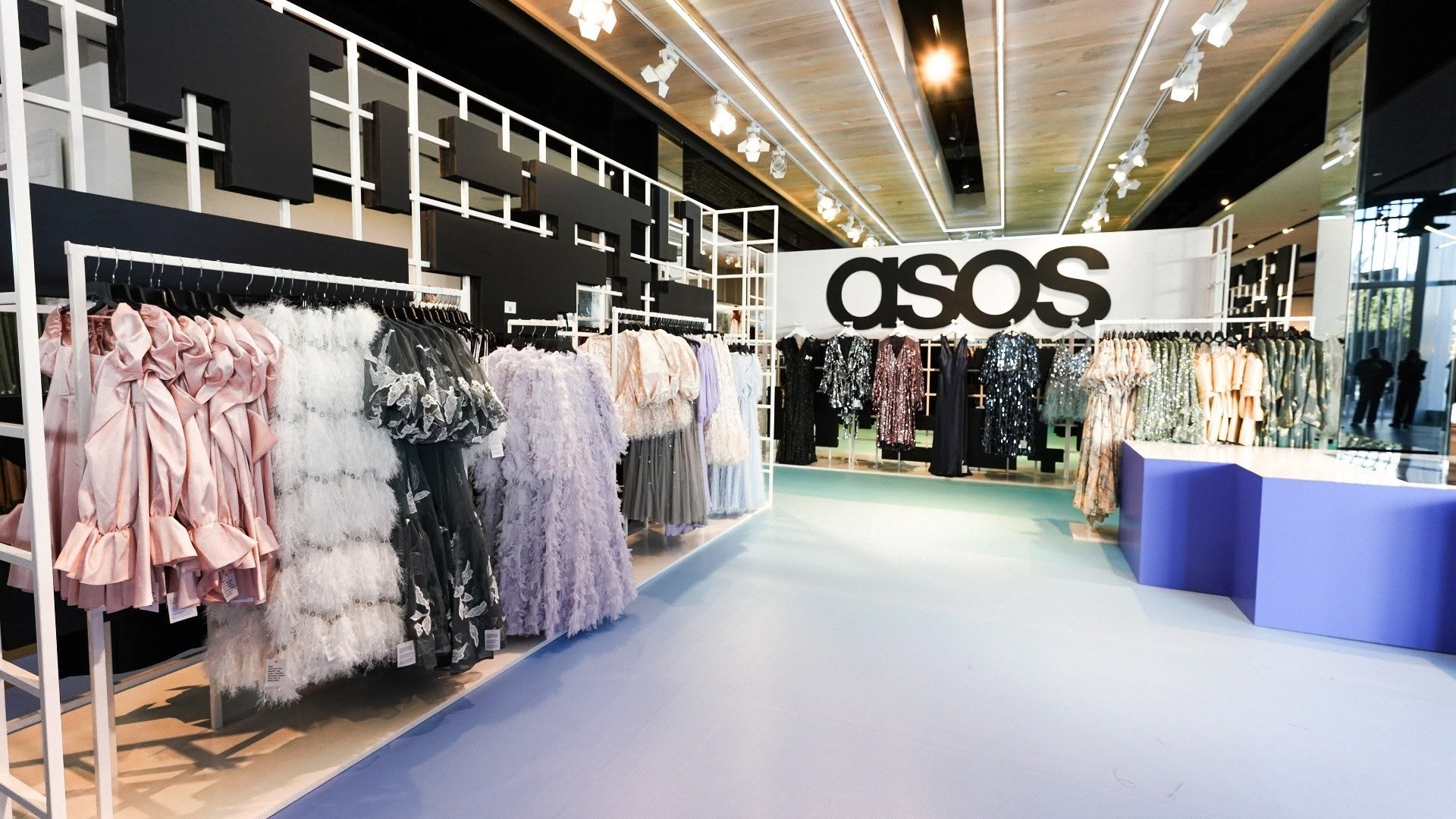 Boutique.asos, Loja Online