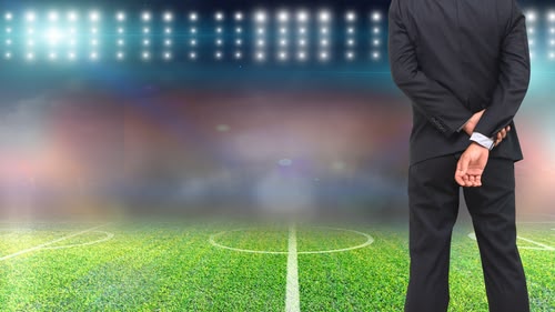 Join the fantasy football experts to crunch numbers and share opinion on which Premier League stars to pick on the eve of opening weekend.