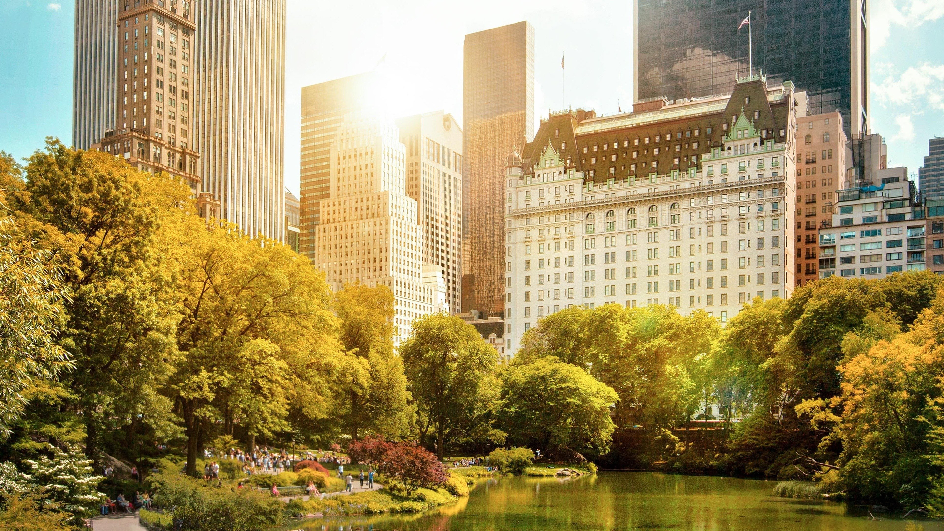 Inside the World's Greatest Hotels