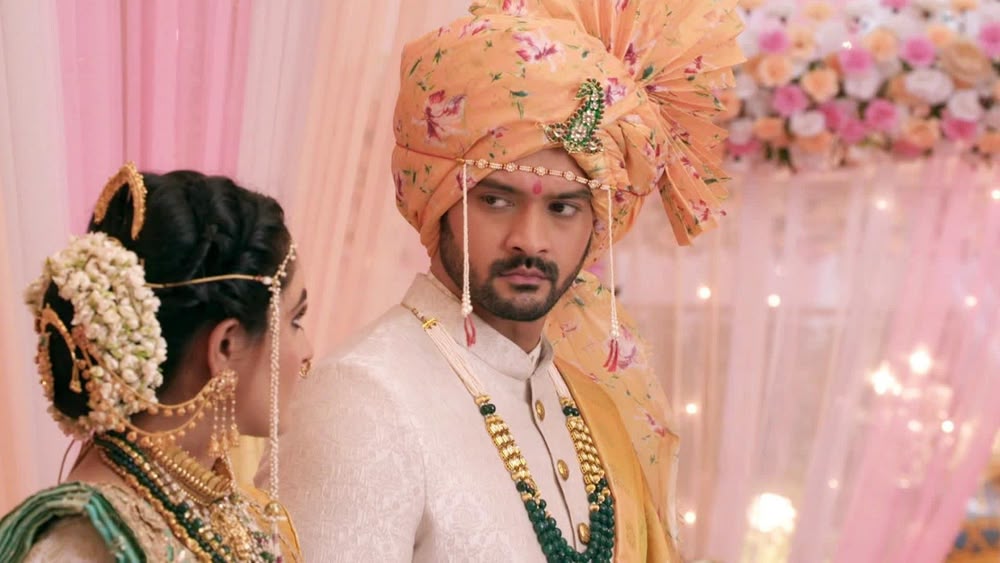 Bawara Dil | Season 1 Episode 21 | Sky.com