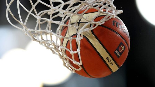 After a major upset in the semis, Newcastle Eagles face the London Lions - who look to lift their fourth trophy in a row - in the 2023-2024 Women's British Basketball League final. (19.05)
