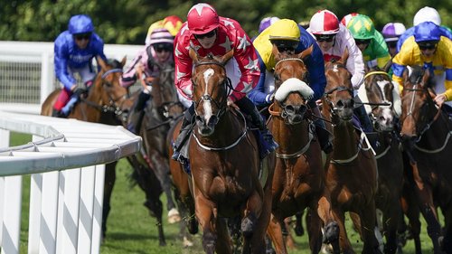 Live domestic action from Newbury including the Listed Dubai Duty Free Cup, plus jumps from Newton Abbot this afternoon.