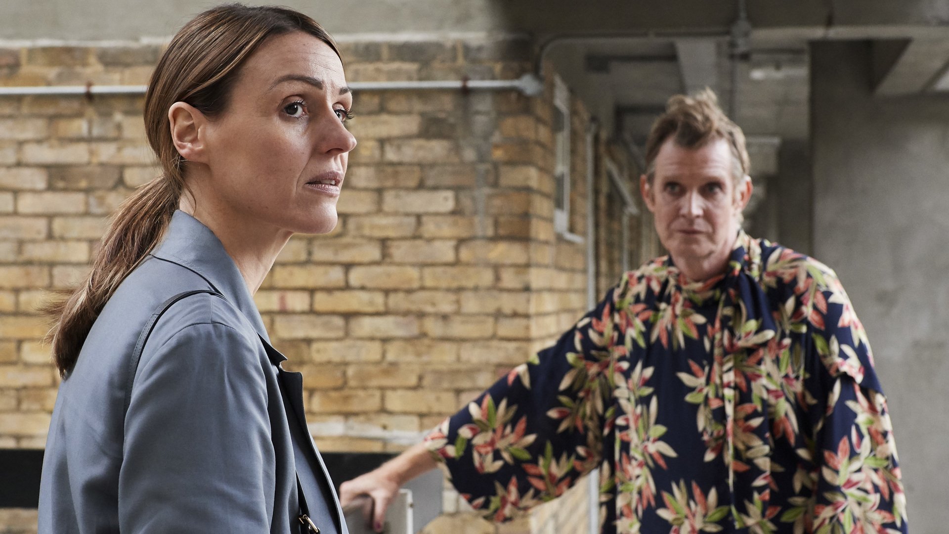 Спасенная 3. 911 служба спасения сериал 3 сезон. 911 служба спасения сериал цунами. Спасенная 3. Спасенная 3.