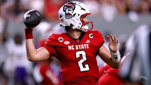 The annual Duke's Mayo Classic, a neutral-venue match held at the Bank of America Stadium, as Dave Doeren's North Carolina State Wolfpack take on Josh Heupel's Tennessee Volunteers. (07.09)