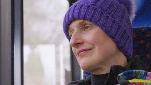 Join Melanie Barratt, a gold-medal winning Paralympian, on her journey from swimming with an elastic bungee in a small pool to becoming the first blind woman to swim the English Channel.