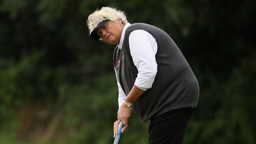 Professional golfers give advice on how to improve your game from the tee to the green. Here, English golf legend Laura Davies offers shares her wisdom on the short game and putting.