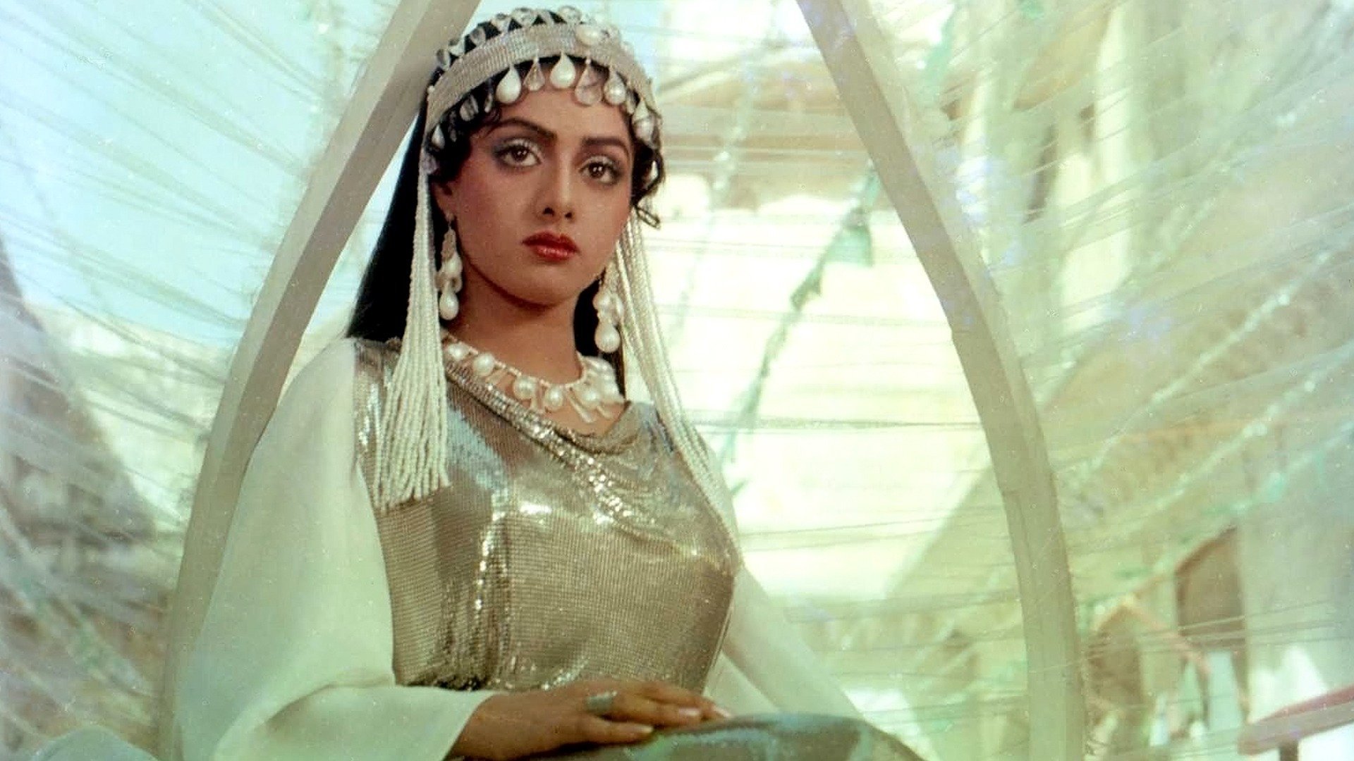 Фото султанат нукеновой. Шридеви. Sridevi 1986. Шридеви Nagina.