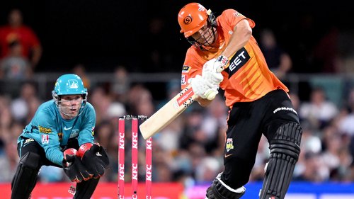 The Perth Scorchers and the Brisbane Heat meet in what promises to be an explosive Big Bash League final at Optus Stadium. The hosts triumphed last year and seek their fifth title. (04.02)