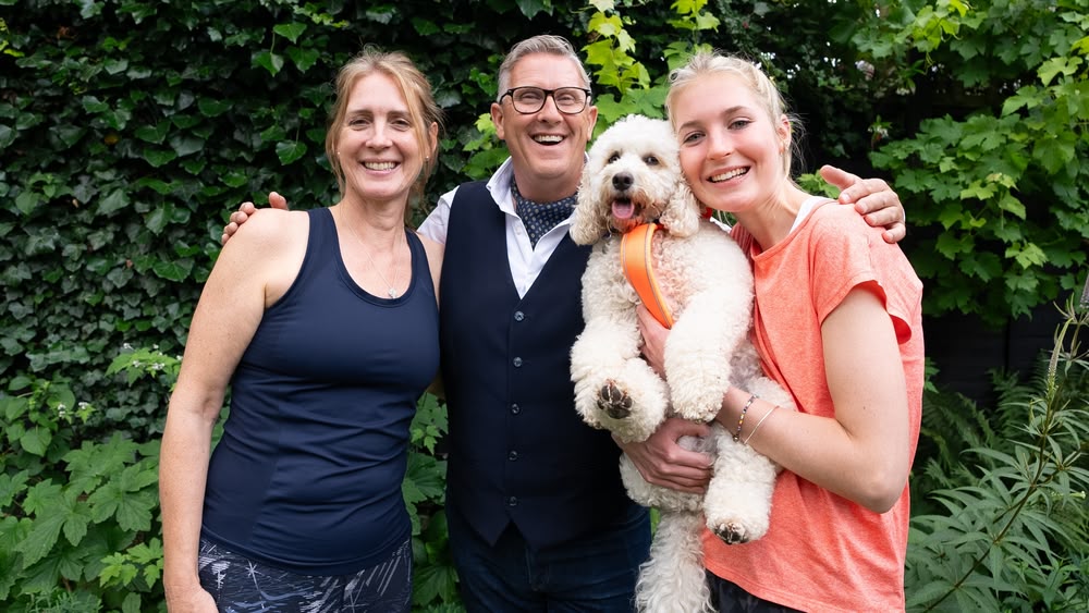 Channel 4 best sale dogs behaving badly