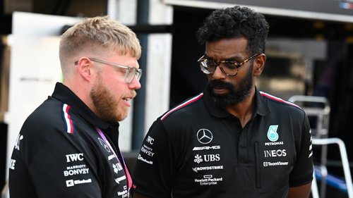 In preparation for the Monaco Grand Prix, Rob and Romesh meet Lewis Hamilton and join F1 team Mercedes to learn how to be a member of the pit crew.
