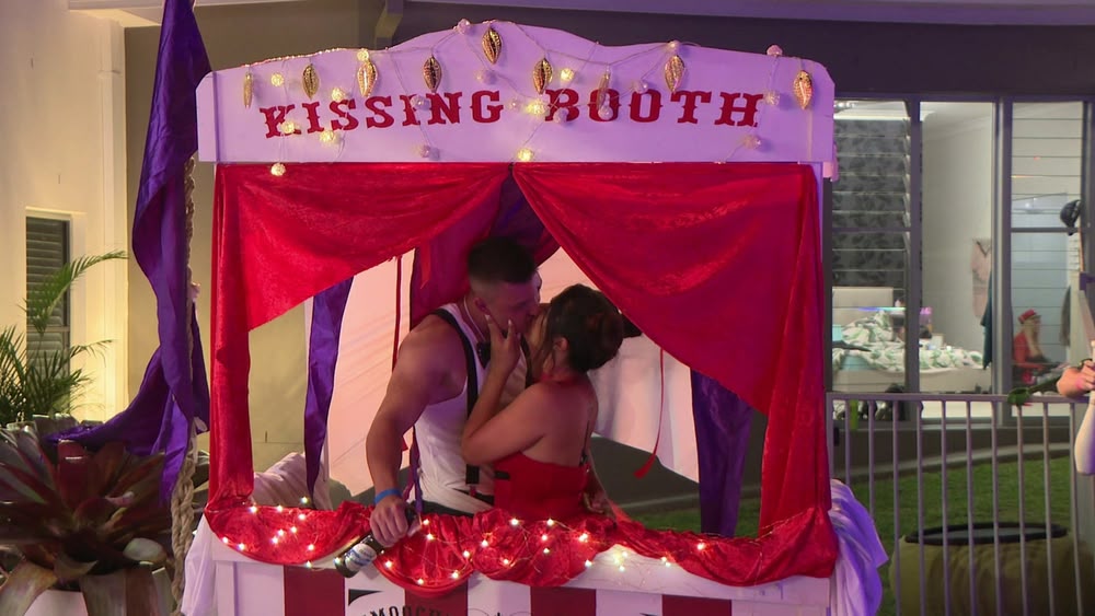 Geordie shore season 6 episode 6 hot sale