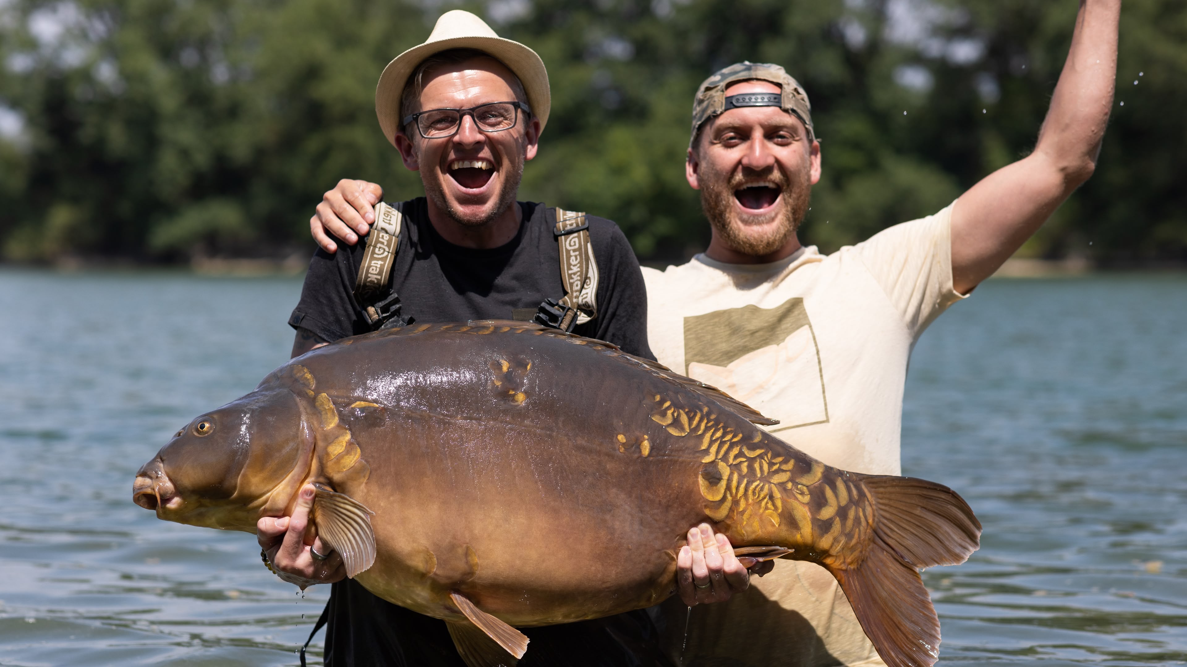 monster carp tours