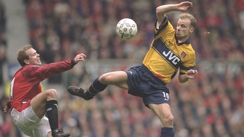 Take a look back at all the memorable moments from the 1997-98 season, a season in which Alex Ferguson's Manchester United and Arsene Wenger's Arsenal had a titanic tussle for the title.