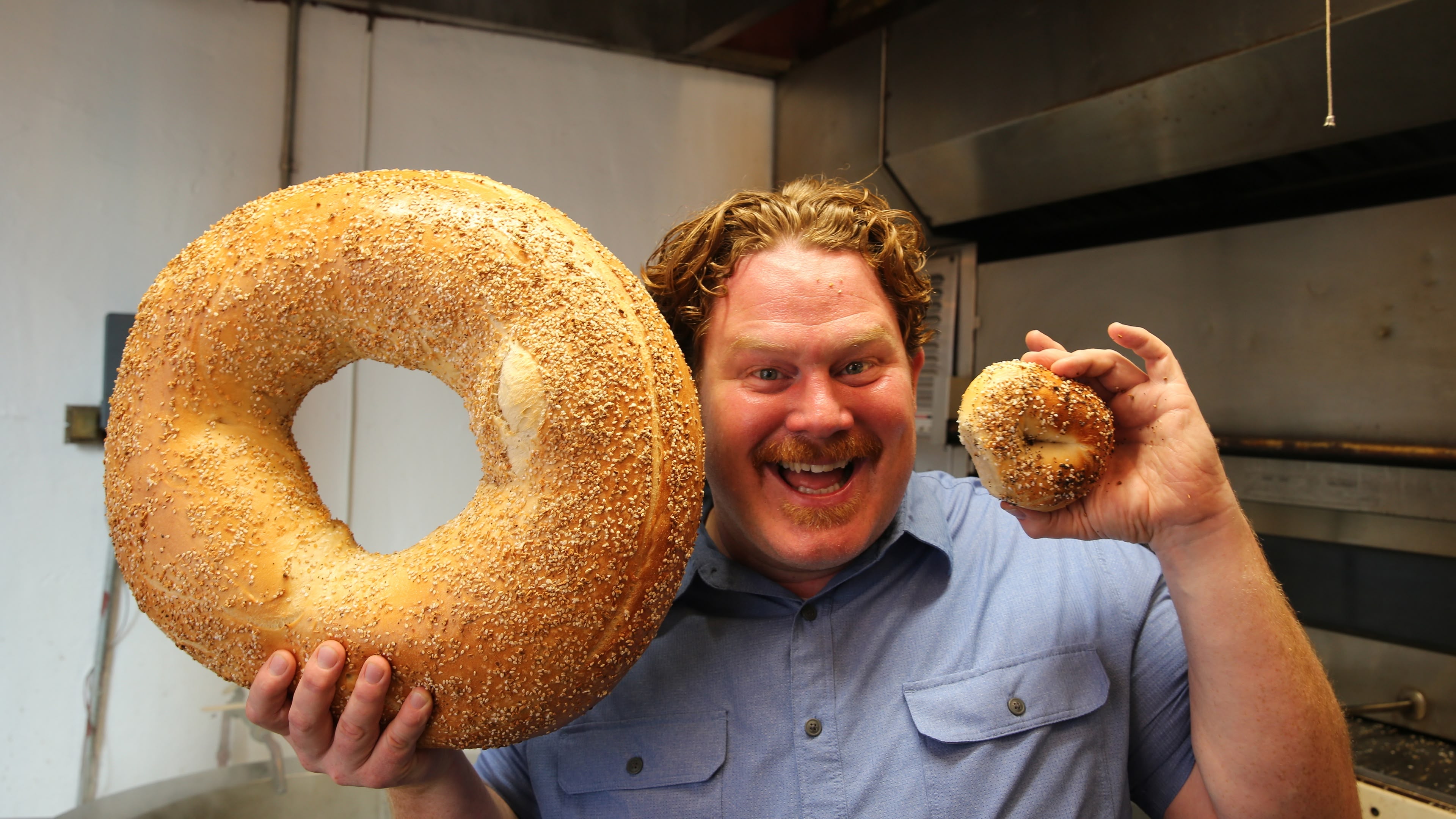 Man v Food With Casey b