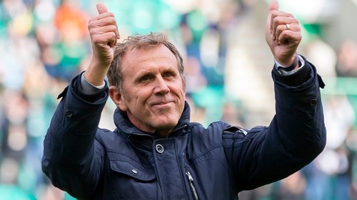 Hibernian legend Franck Sauzée sits down with Luke Shanley to reflect on his time in Leith as a Hibs player and manager, and recollect his Champions League success with Marseille in 1993.