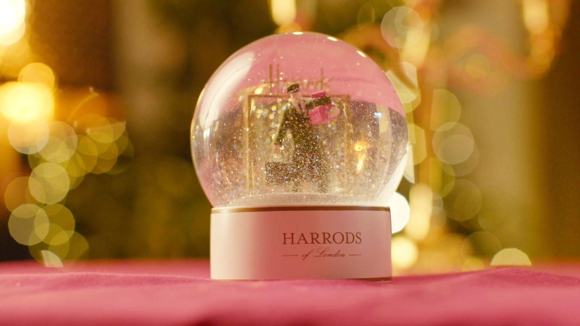 Inside Harrods At Christmas | Sky.com